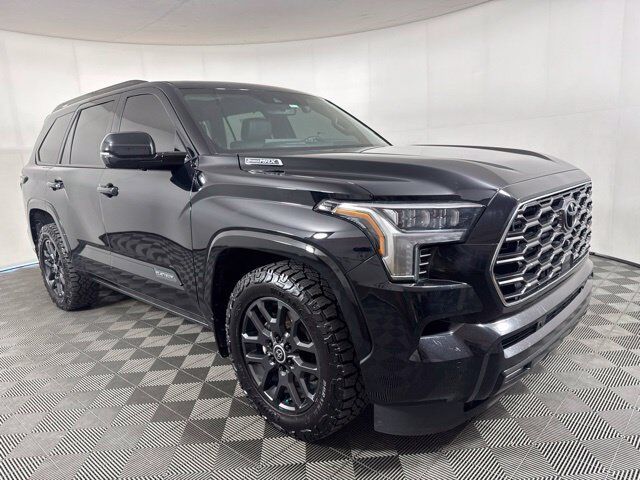 2024 TOYOTA Sequoia
