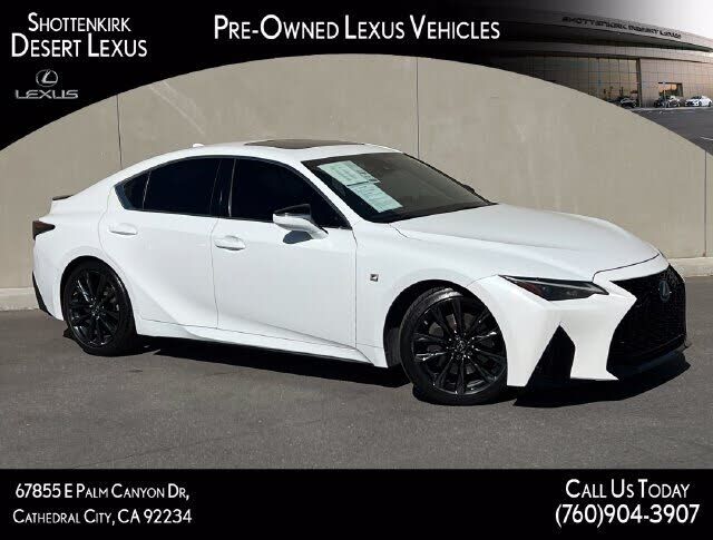 2021 LEXUS IS