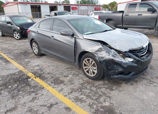 2011 HYUNDAI Sonata