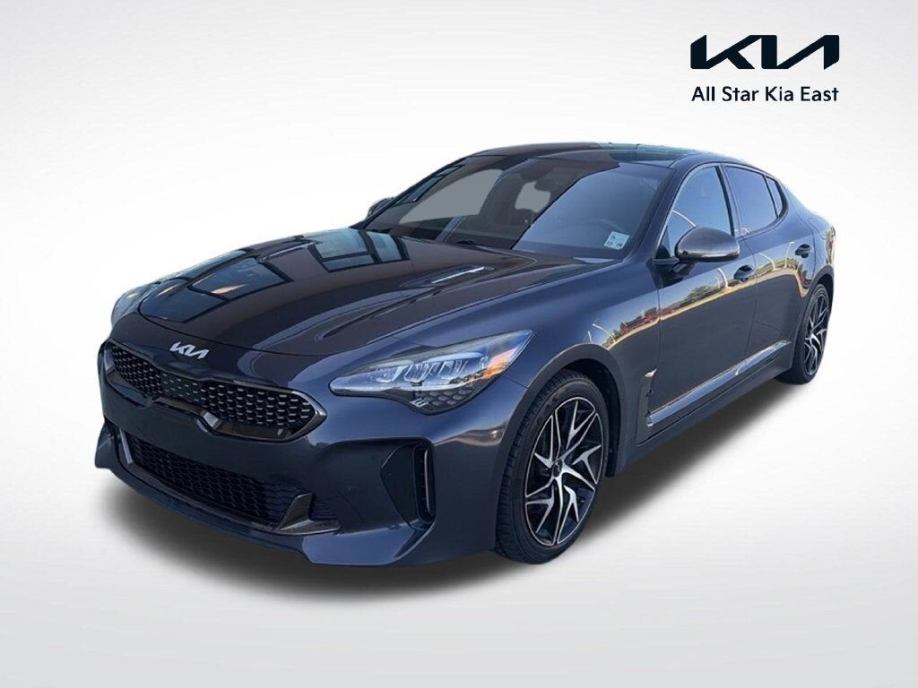 2022 KIA Stinger