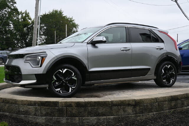 2023 KIA Niro