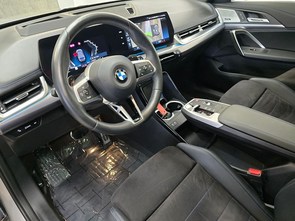 2023 BMW X1