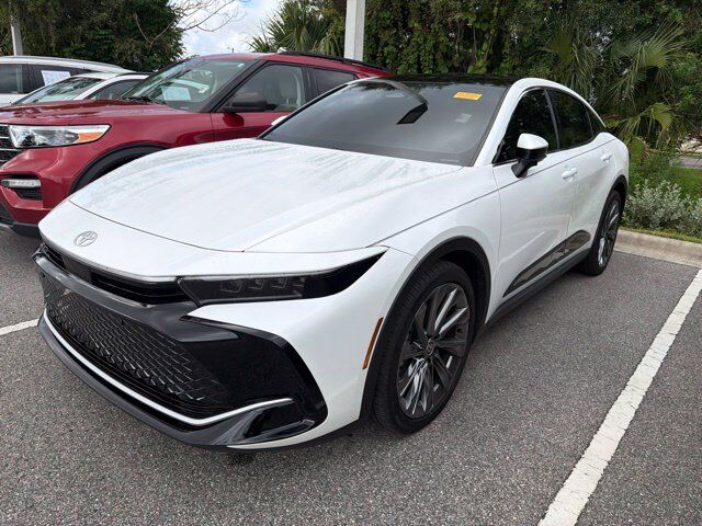 2024 TOYOTA CROWN
