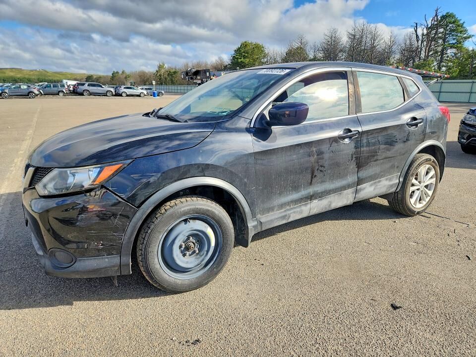 2018 NISSAN Rogue