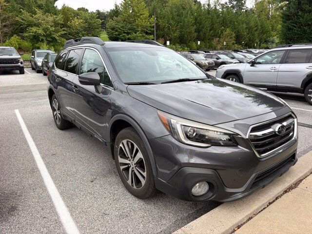 2018 SUBARU Outback