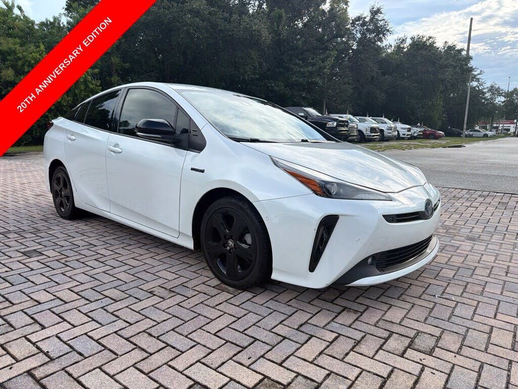 2021 TOYOTA PRIUS