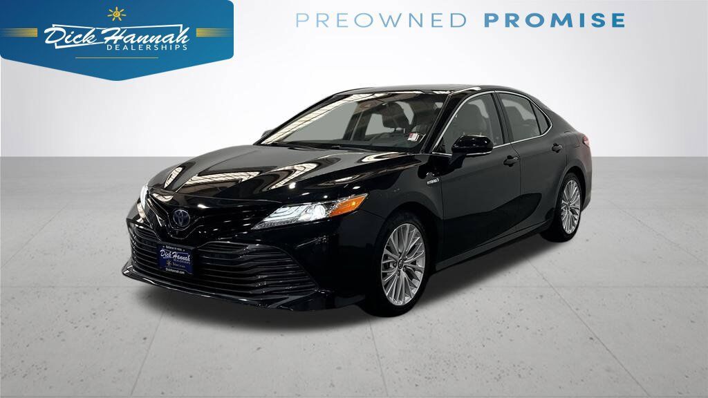 2018 TOYOTA Camry