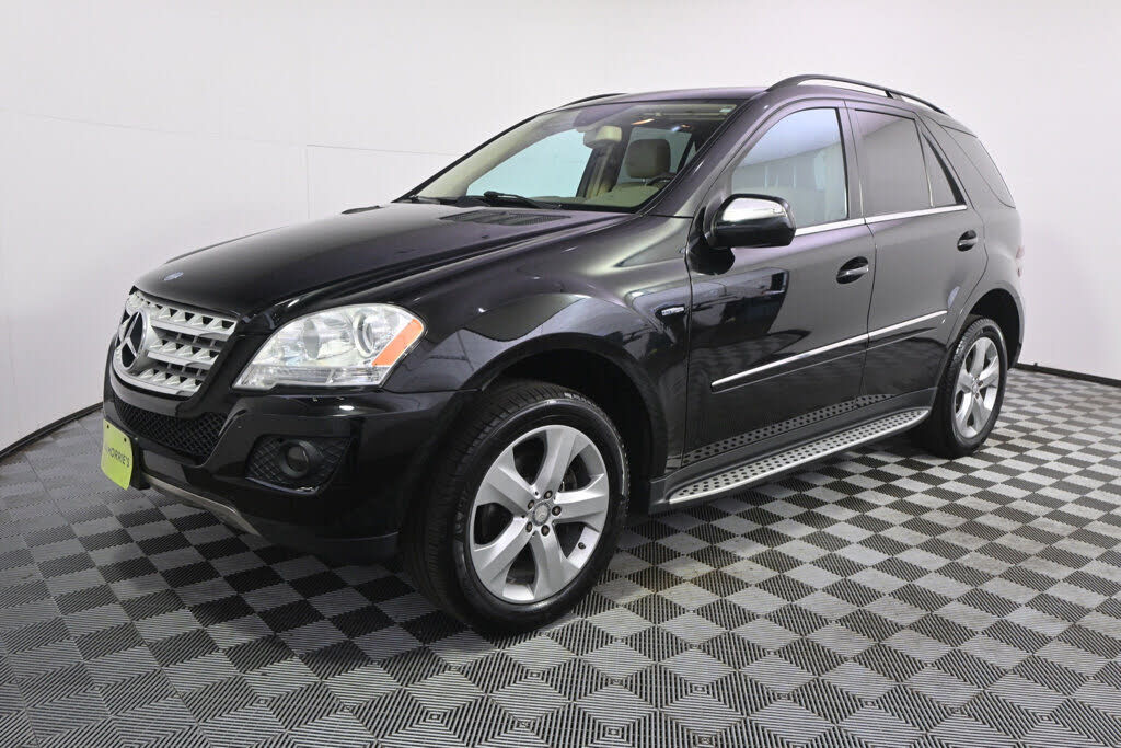 2010 Mercedes-Benz M-Class
