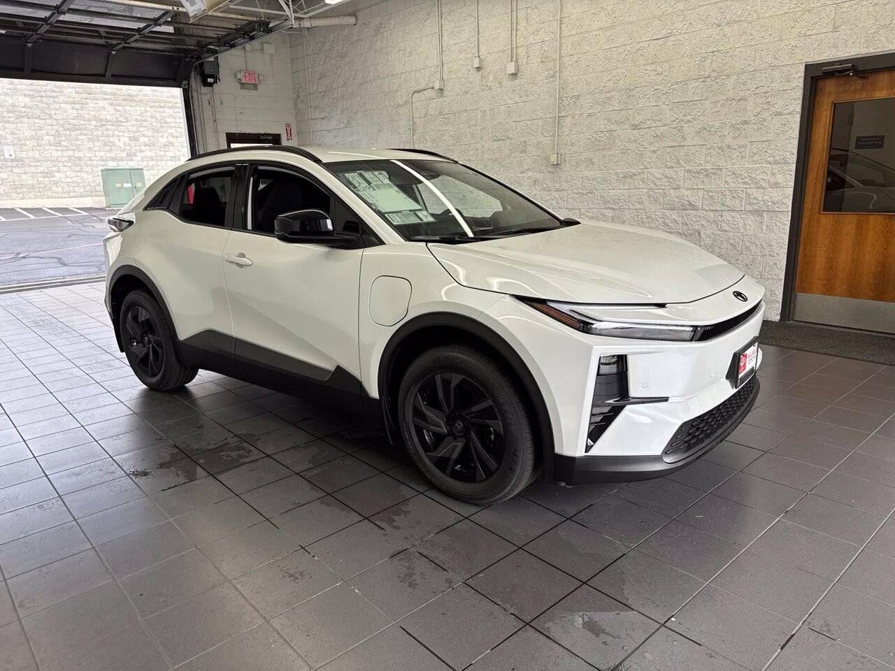 2026 TOYOTA C-HR