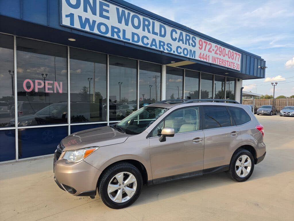 2014 SUBARU Forester