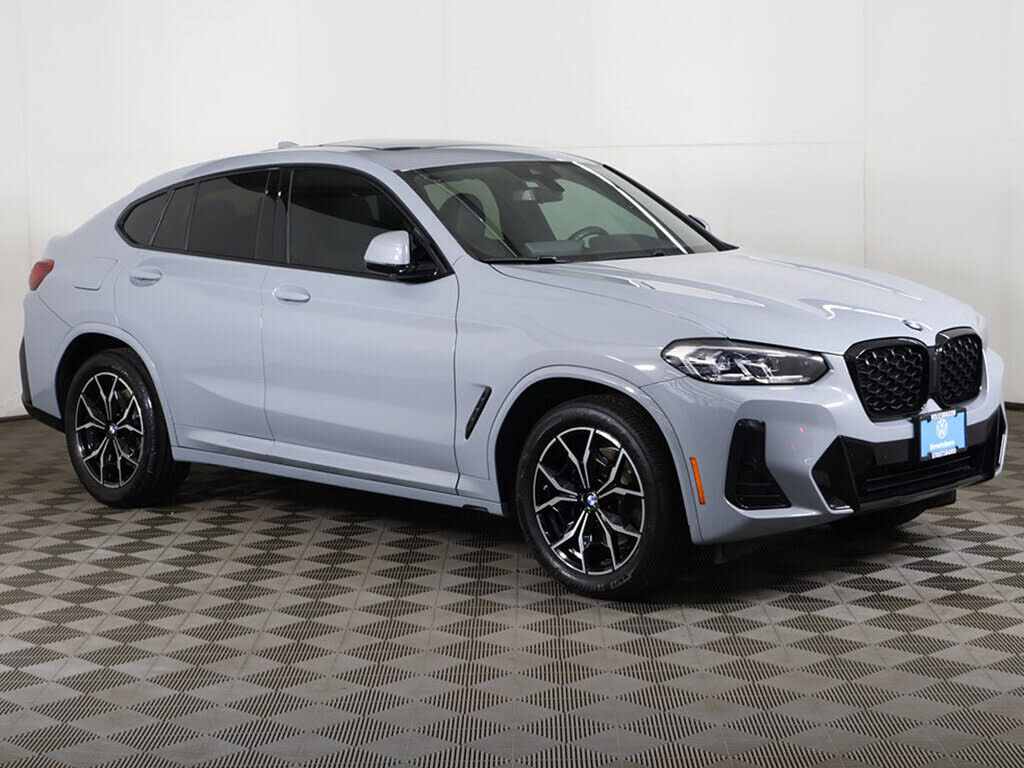2025 BMW X4