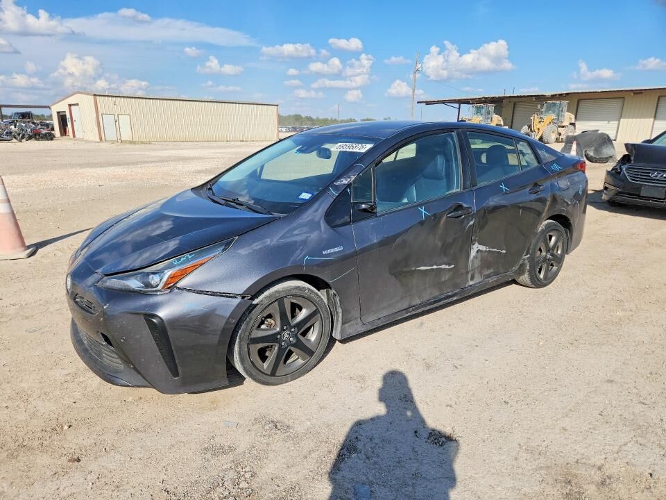 2019 TOYOTA PRIUS