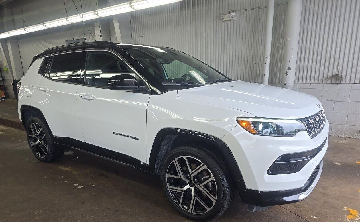 2025 JEEP Compass