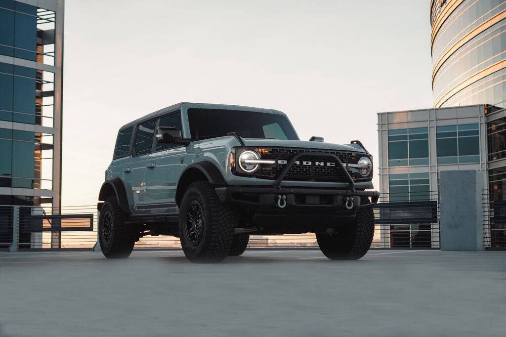 2021 FORD Bronco
