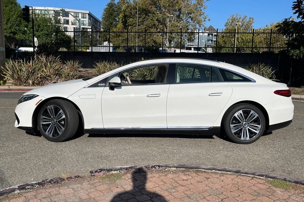 2023 Mercedes-Benz EQS-Class Sedan