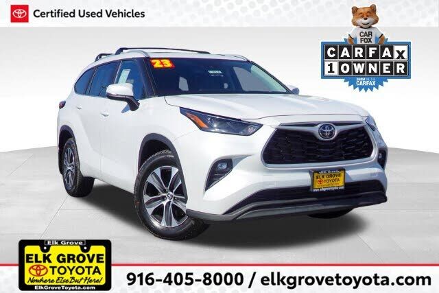 2023 TOYOTA Highlander