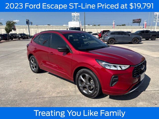 2023 FORD Escape