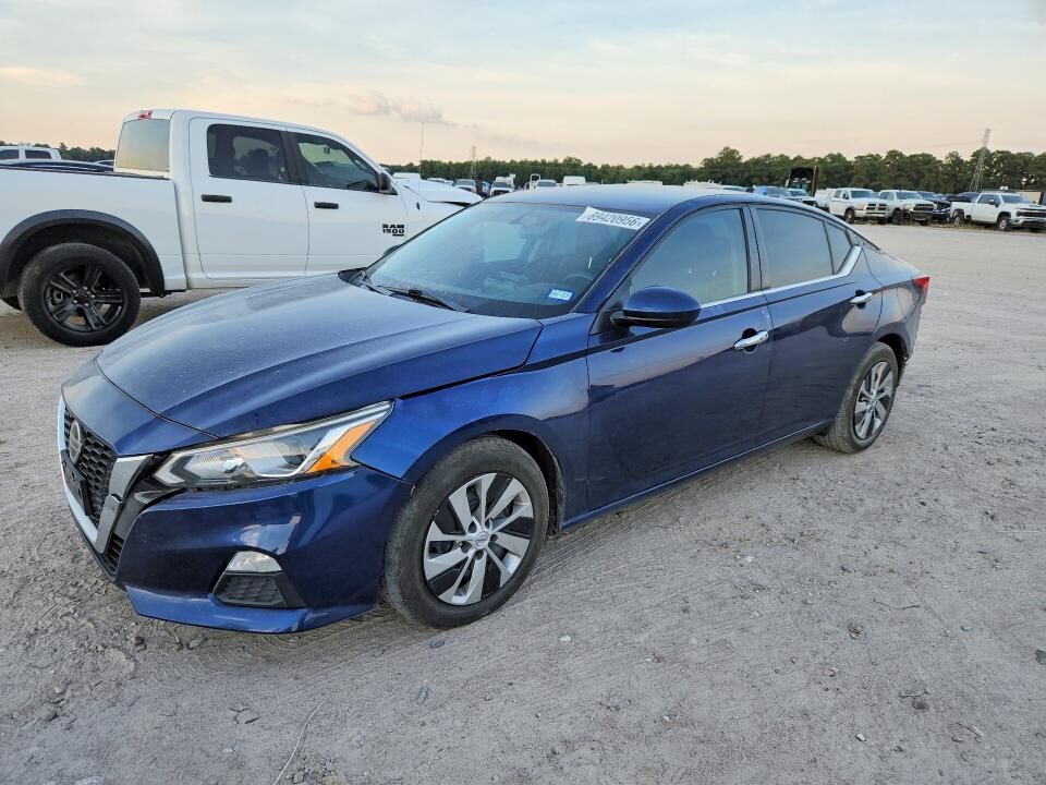 2019 NISSAN Altima