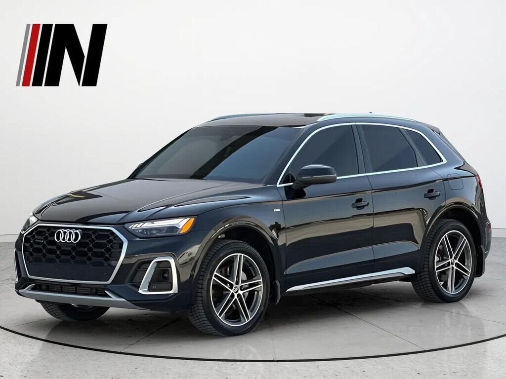 2021 AUDI Q5 e