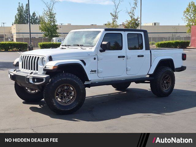 2022 JEEP Gladiator