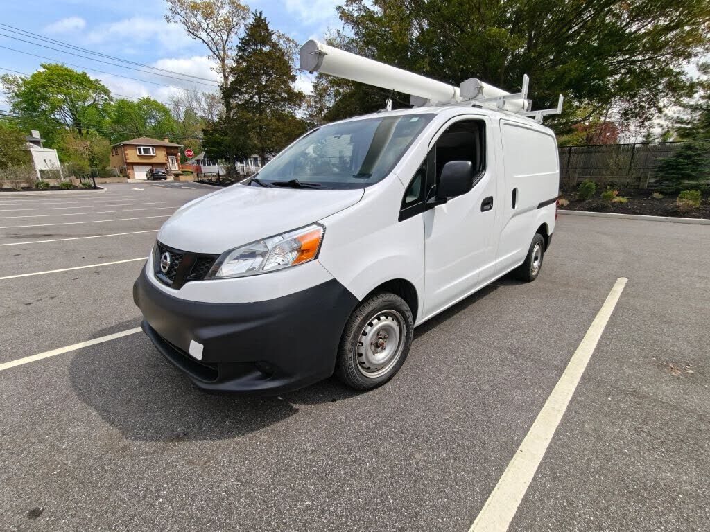 2021 NISSAN NV200