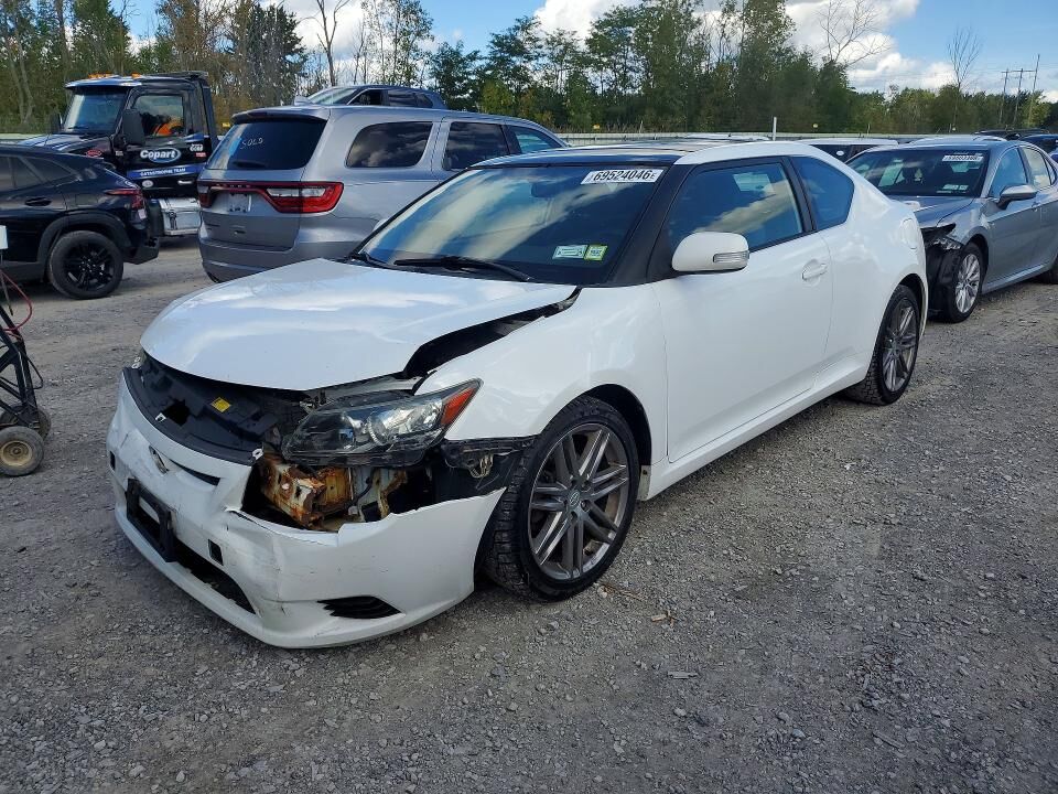 2011 TOYOTA SCION