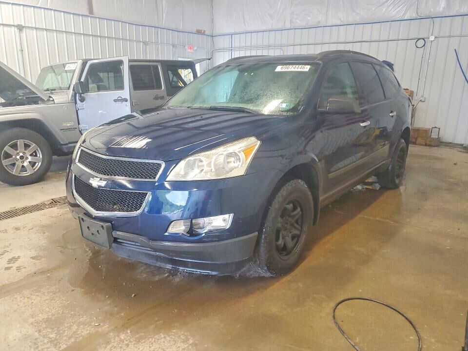 2011 CHEVROLET Traverse