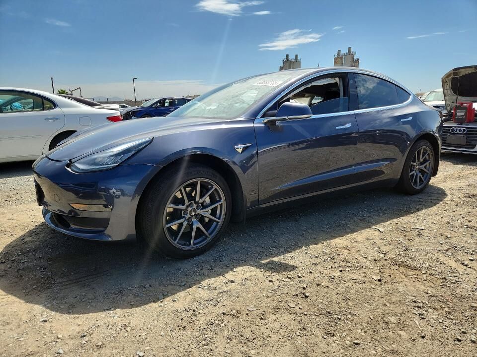 2020 TESLA Model 3