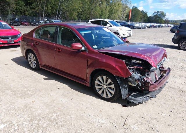 2010 SUBARU Legacy