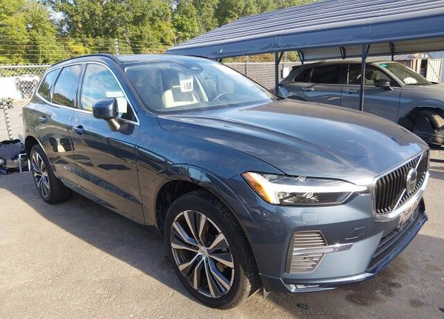 2022 VOLVO XC60