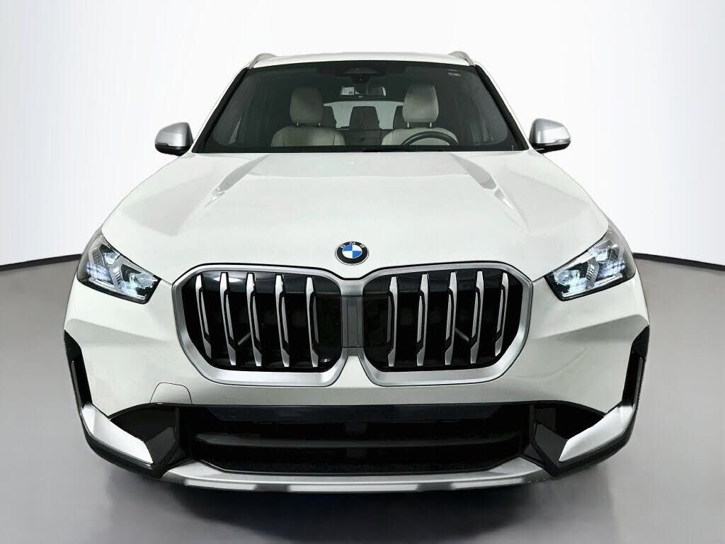 2023 BMW X1