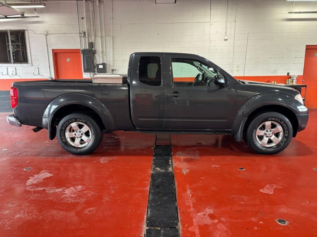 2012 NISSAN Frontier