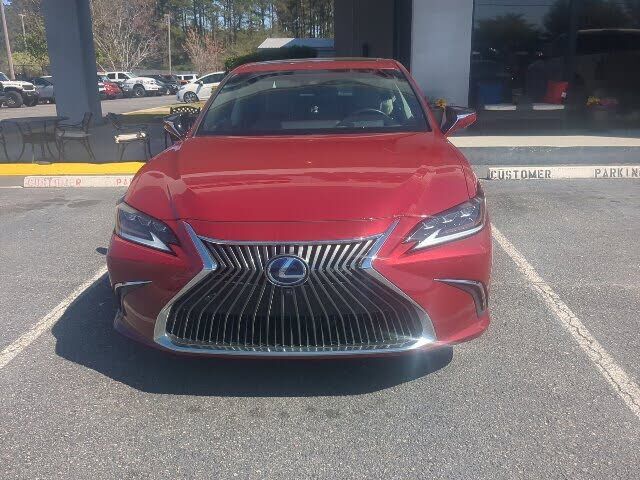 2021 LEXUS ES