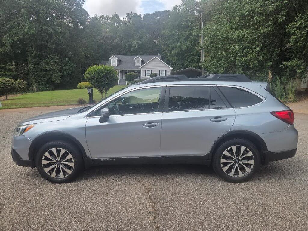 2016 SUBARU Outback
