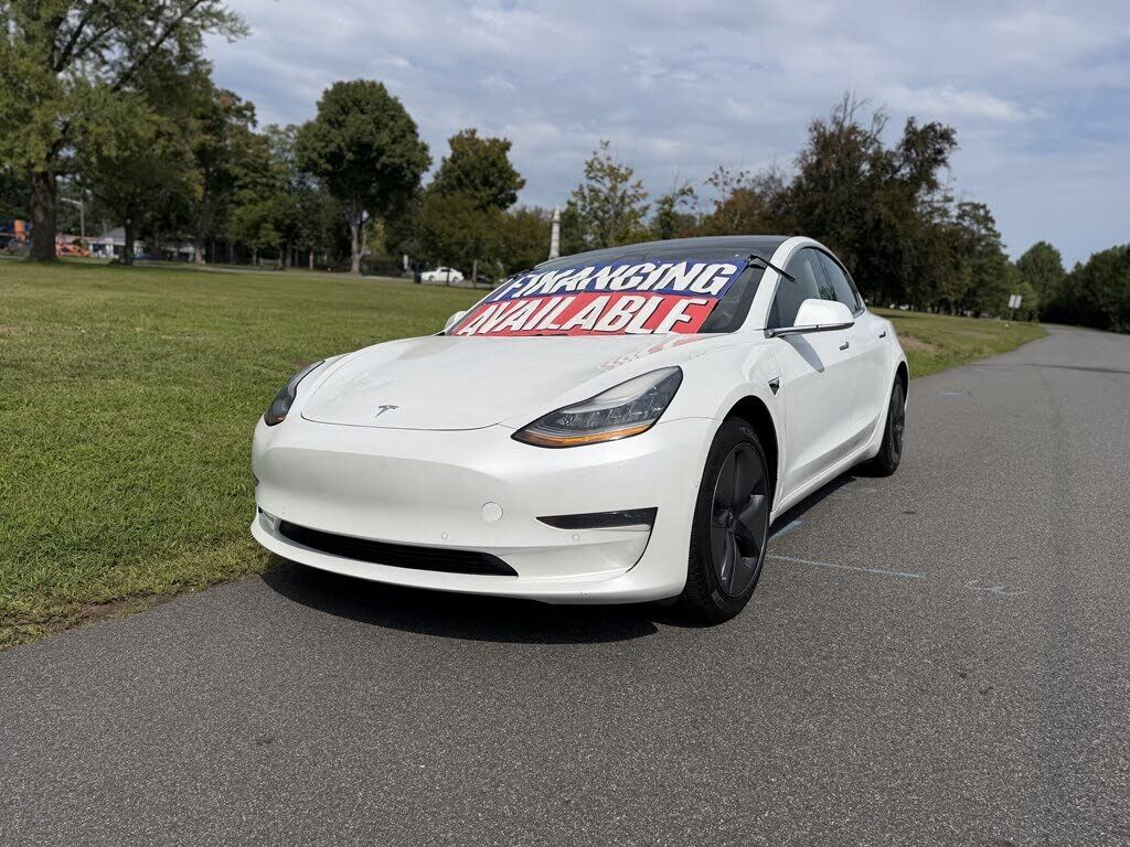 2020 TESLA Model 3