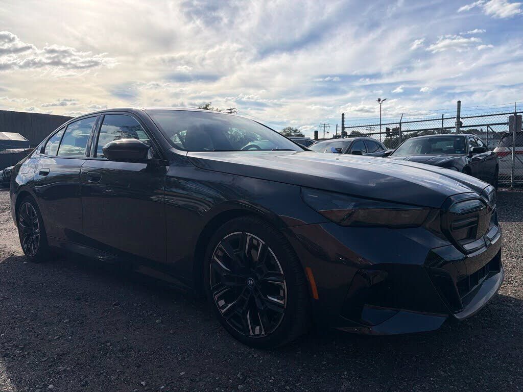 2024 BMW i5