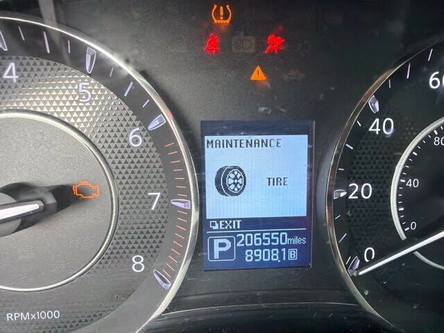 2017 NISSAN Armada
