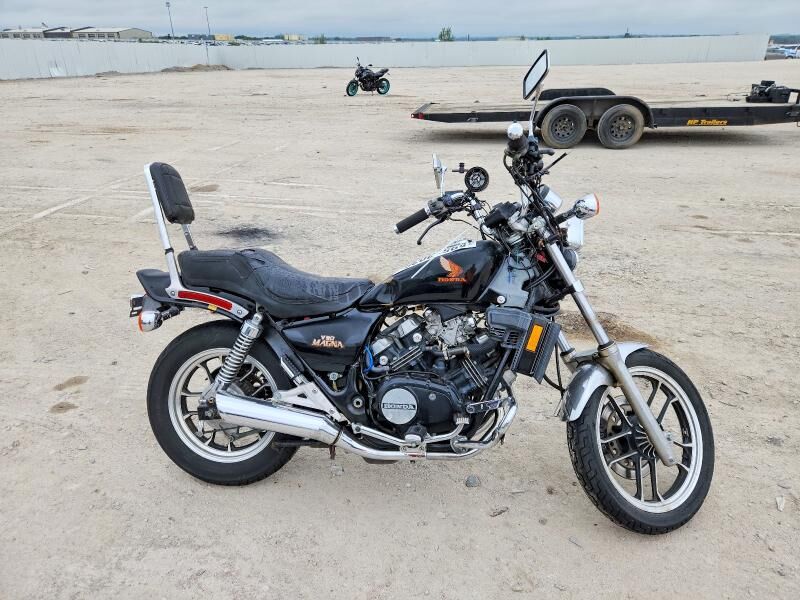 1984 HONDA VF500