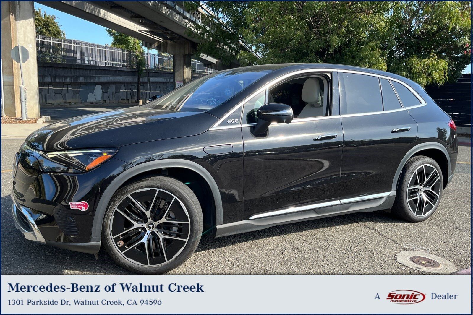 2023 MERCEDES-BENZ EQE-Class SUV