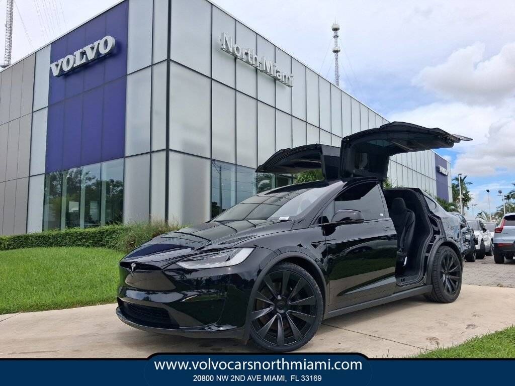 2022 TESLA Model X