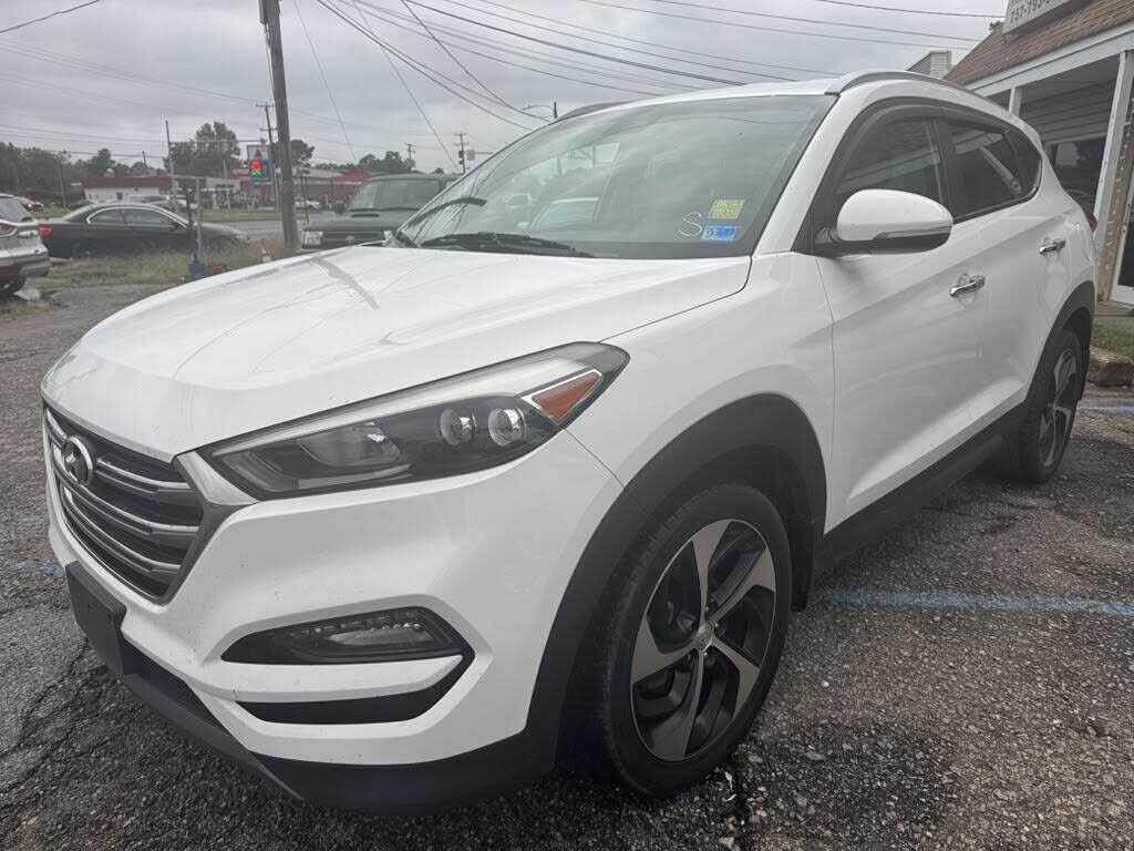 2016 HYUNDAI Tucson