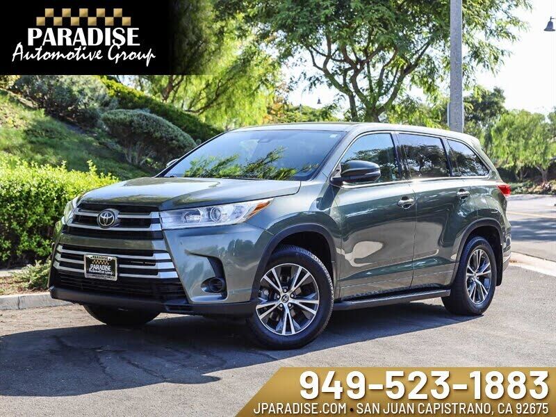 2017 TOYOTA Highlander
