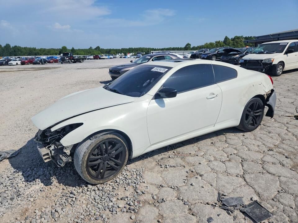 2010 INFINITI G37
