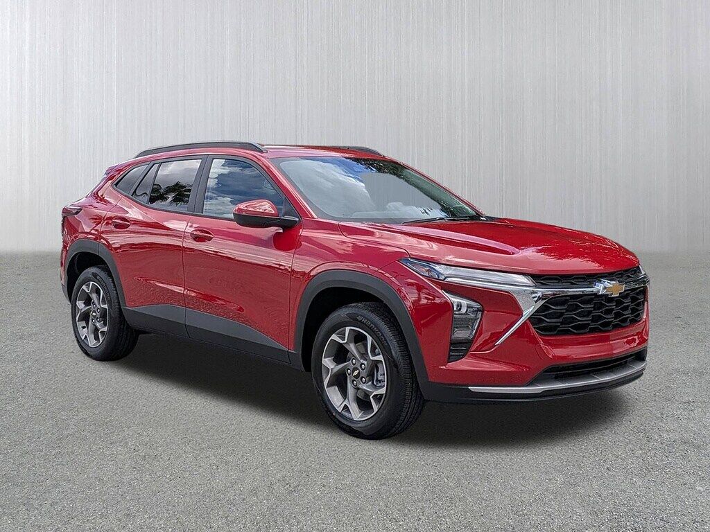2026 CHEVROLET Trax