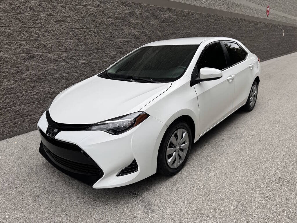 2019 TOYOTA Corolla