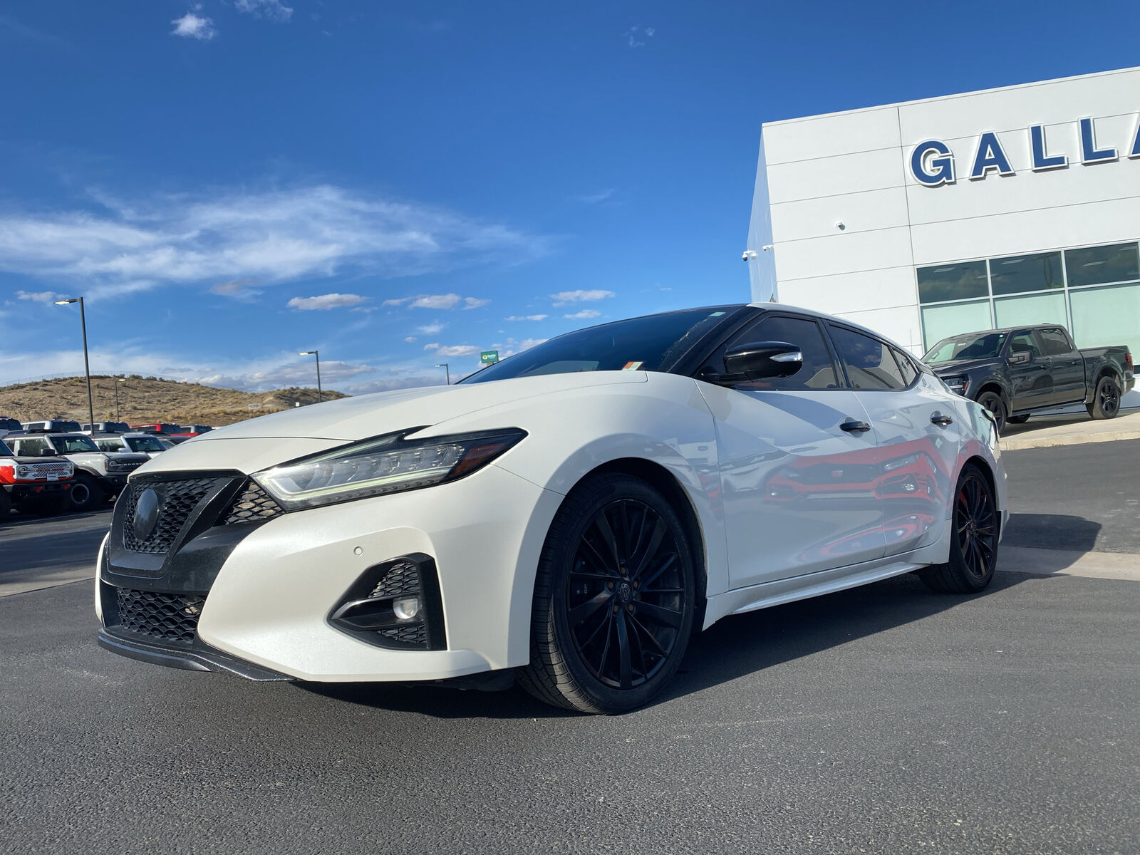 2019 NISSAN Maxima