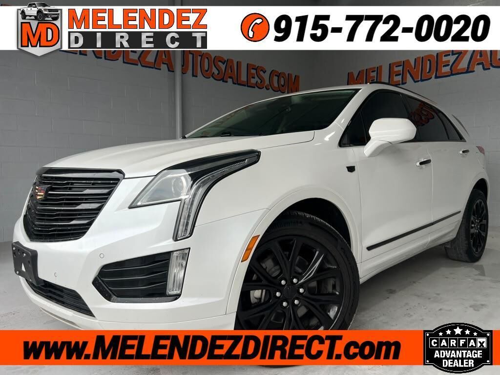 2017 CADILLAC XT5