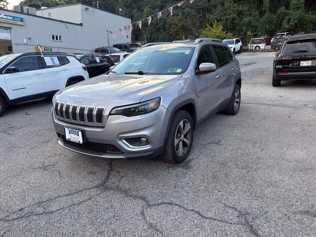 2020 JEEP Cherokee