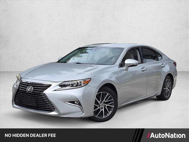2017 LEXUS ES