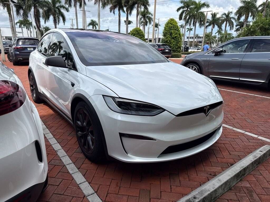2024 TESLA Model X